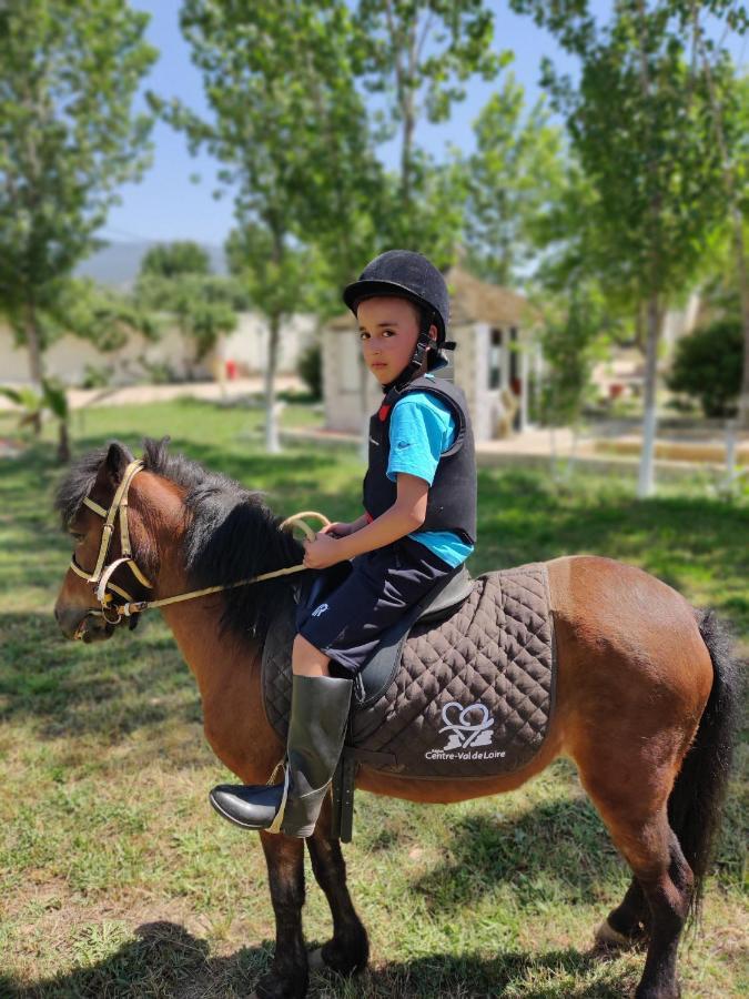 Le Vallon Vert - Club Equestre Azrou Exterior photo