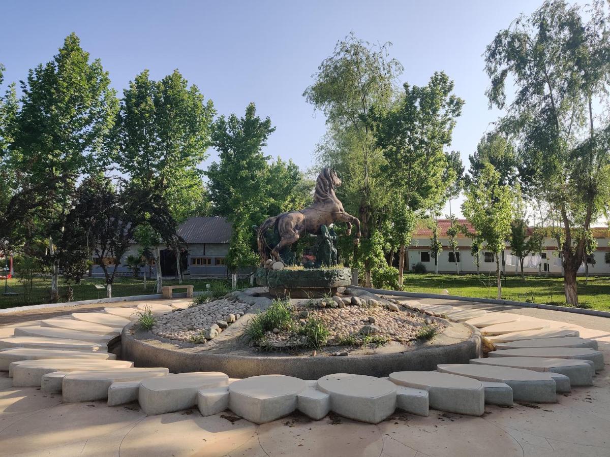 Le Vallon Vert - Club Equestre Azrou Exterior photo