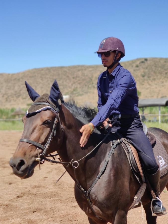 Le Vallon Vert - Club Equestre Azrou Exterior photo
