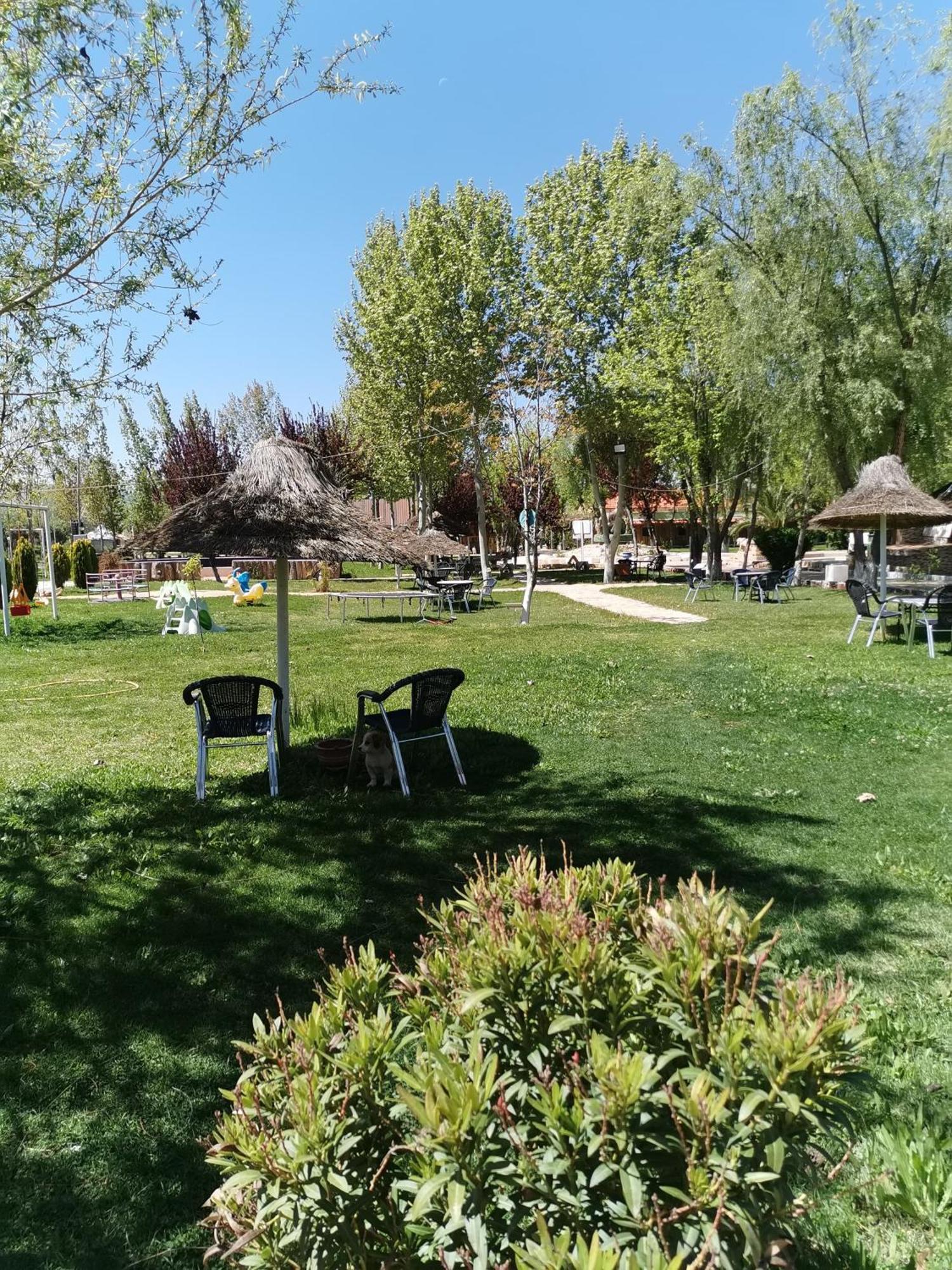Le Vallon Vert - Club Equestre Azrou Exterior photo