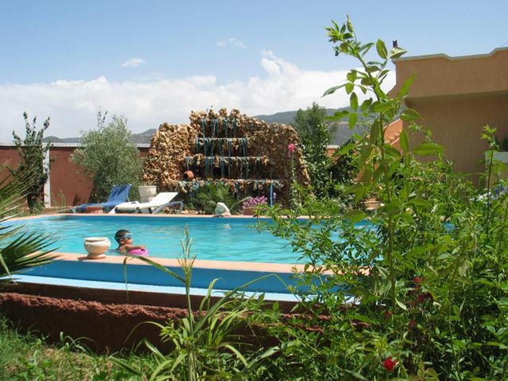 Le Vallon Vert - Club Equestre Azrou Exterior photo